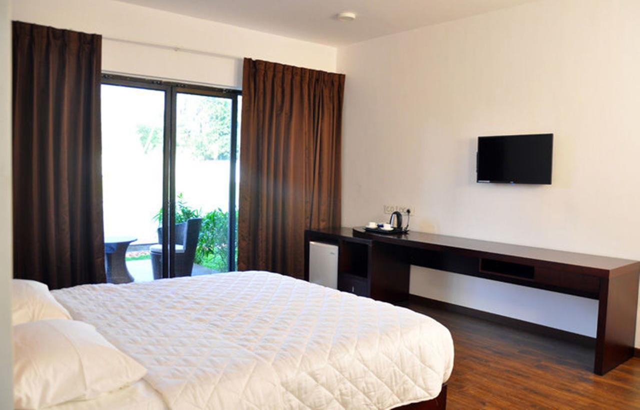 Anora Beach Resort Mahabalipuram Kūvattūr Exterior foto